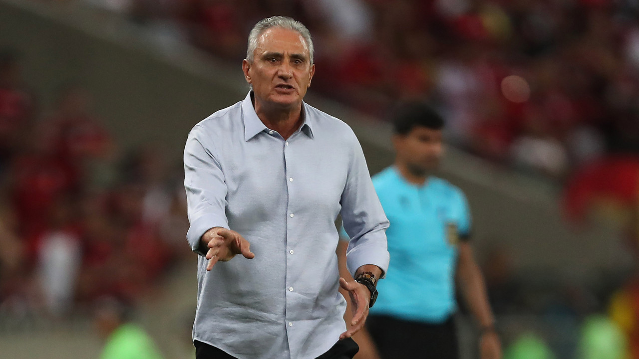 Tite mostra preocupação com emprego, mas sabe que desfecho pode ser 'tchau'